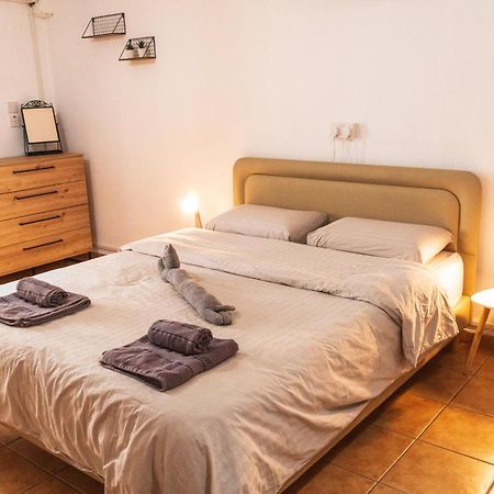 Nissus Urban Hostel Ajía Nápa Kültér fotó